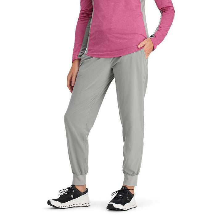 Simms BugStopper Jogger Women's in Cinder