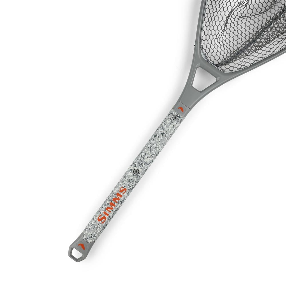 Simms Daymaker Boat Net Short Handle in Pebble Steel