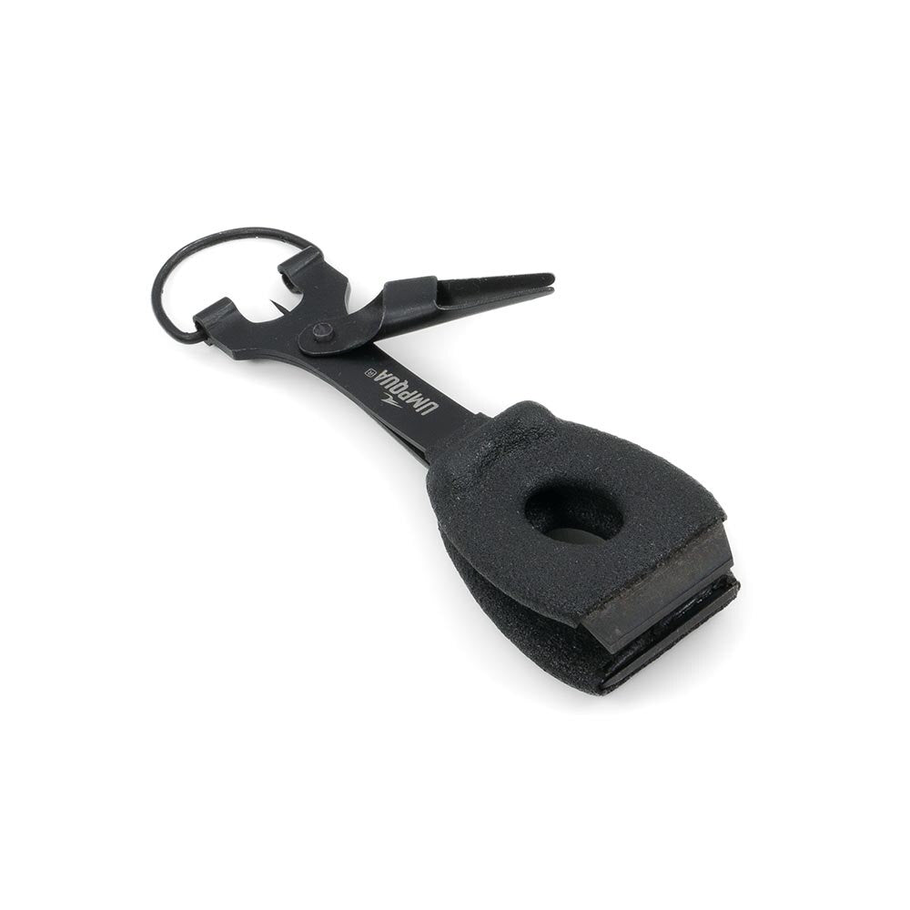 Umpqua River Grip Nipper/Knot Tool in Black
